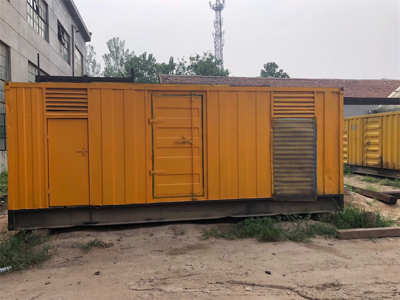 姑苏柴油发电机如何判断新机油是否已经完全充满机油滤清器？