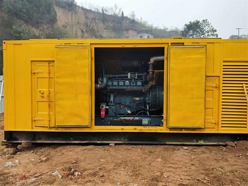 姑苏发电机租赁冷却液的沸点降低到多少时需要更换