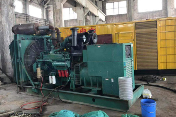 姑苏发电机组的空气滤清器应该如何保养？